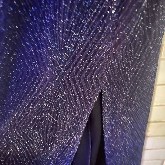 Windsor midi length navy blue dress with slit - Picture 4 of 6